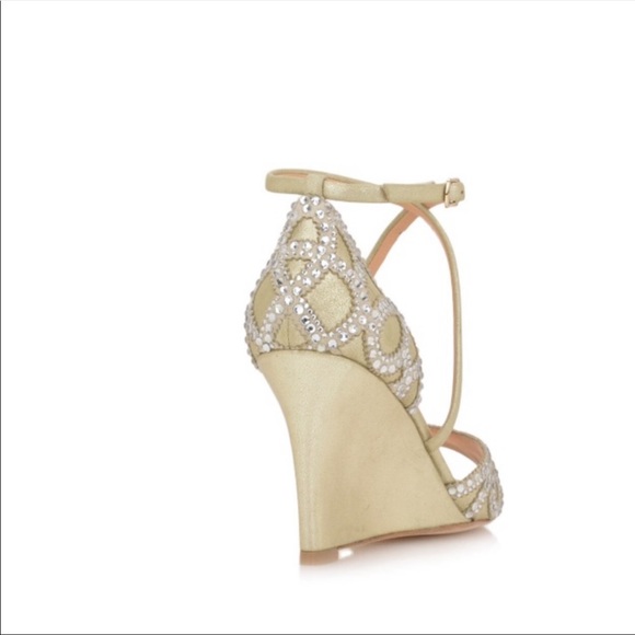 Badgley Mischka WINTER EMBELLISHED WEDGE SHOE - Picture 4 of 7